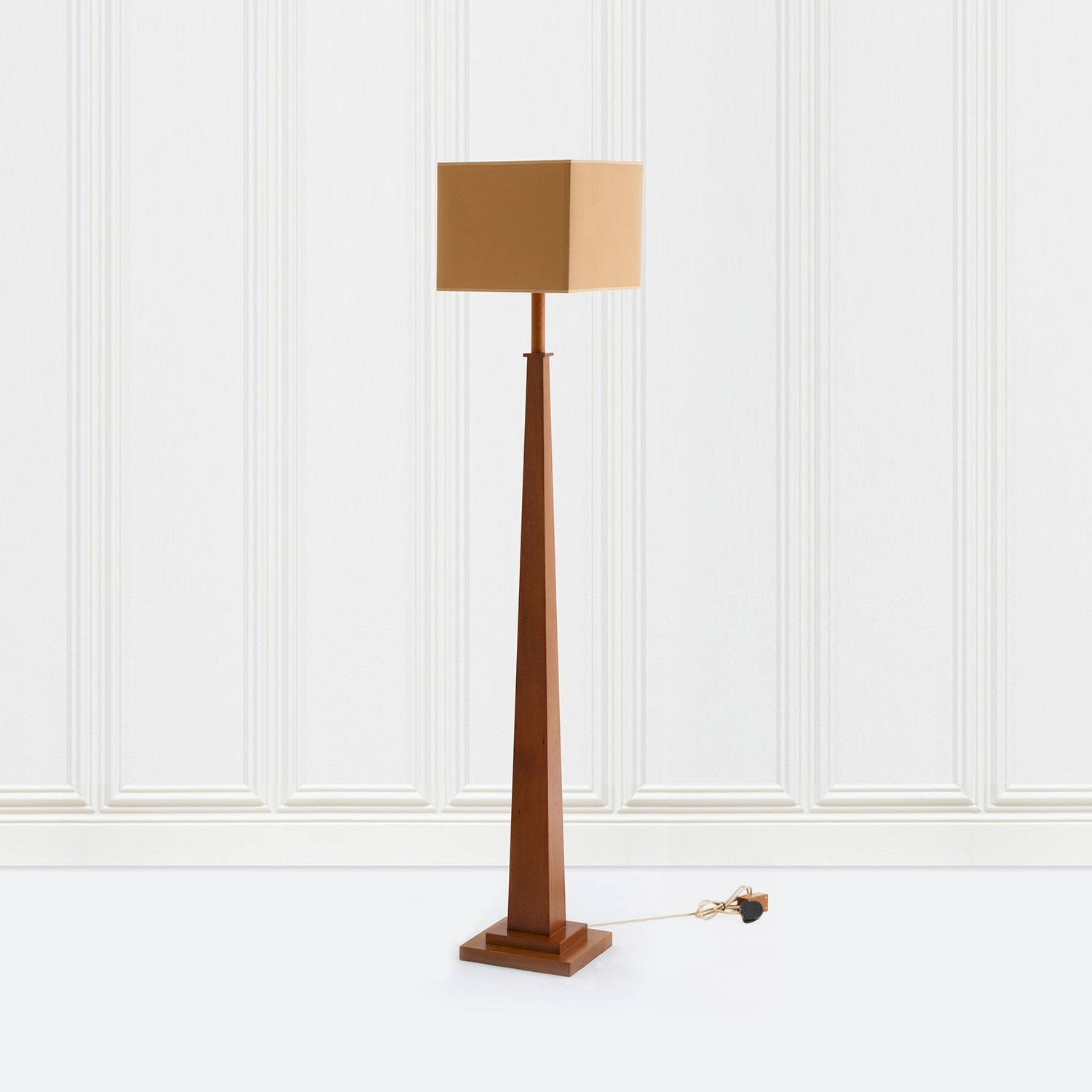 Neron Floor Lamp Neron Floor Lamp